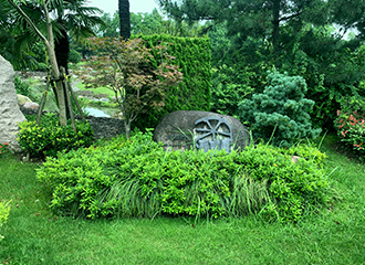 个性化定制艺术墓区