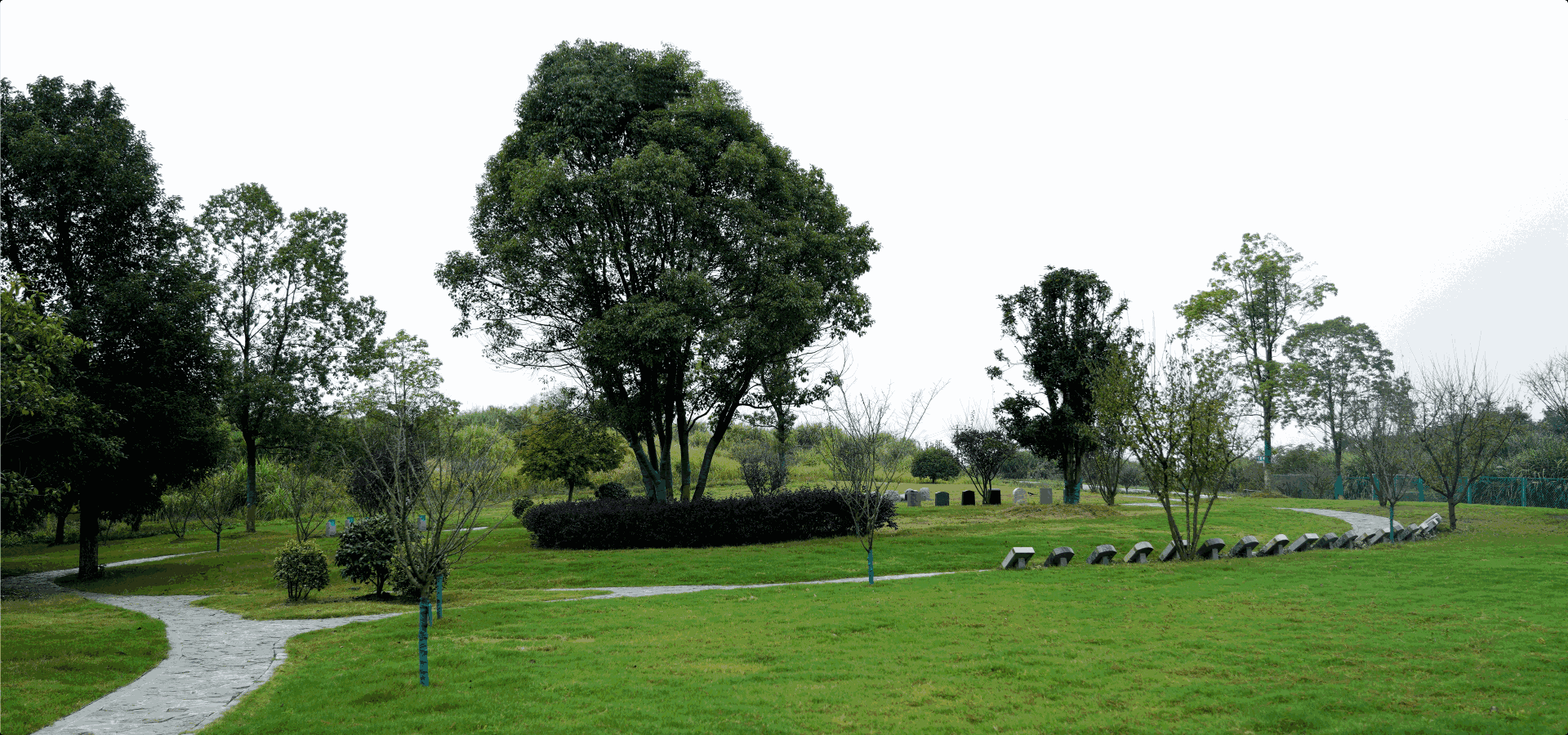 雪梅园墓园风光 仙鹤湖墓地陵园
